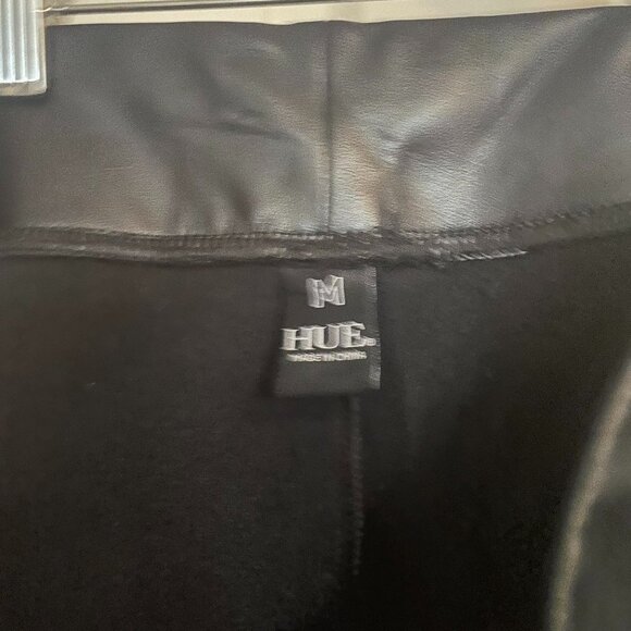 Womens HUE High Waisted Leather Leggings Size Medium - Picture 3 of 3